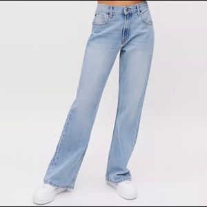 BDG 90s Mid Rise Bootcut Jean